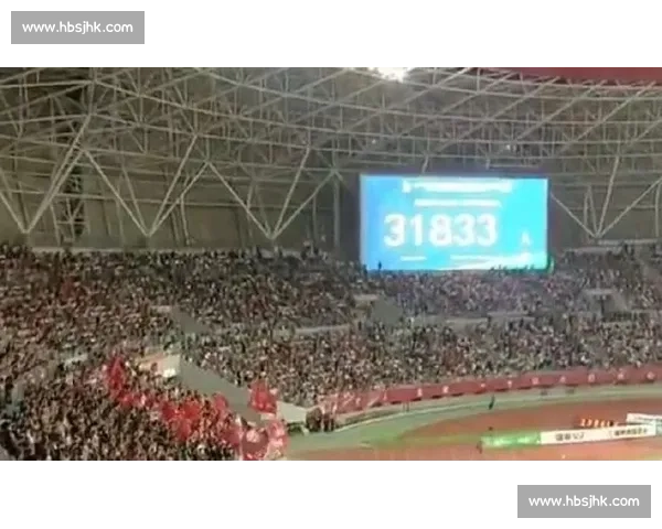 盐城主场 2-0 力克镇江!31833 名球迷见证苏超榜首之争 盐城主场 2-0 力克镇江!31833 名球迷见证苏超榜首之争